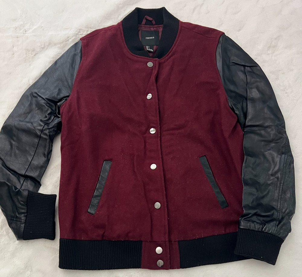 Forever 21 Womens Varsity Jacket Large Burgundy Black Faux Leather Sleeve Bomber